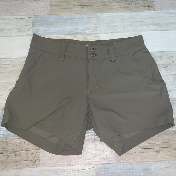 Mountain Khakis Womens Shorts Size 